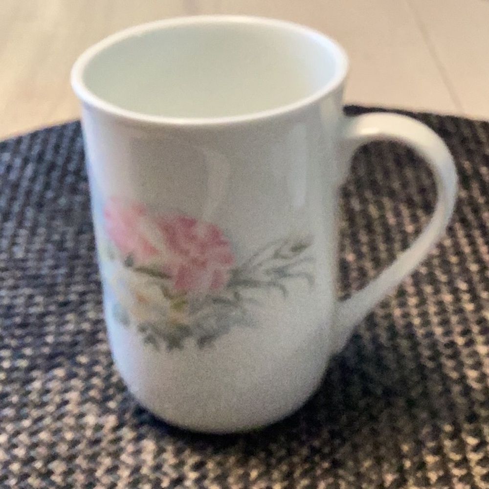 Bone China Coffee/Tea Mug.